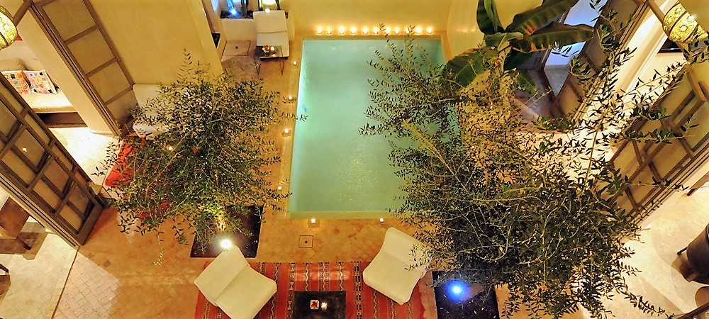 Riad marrakech avec piscine : 3 jours / 2nuits ...........145  / personne  
